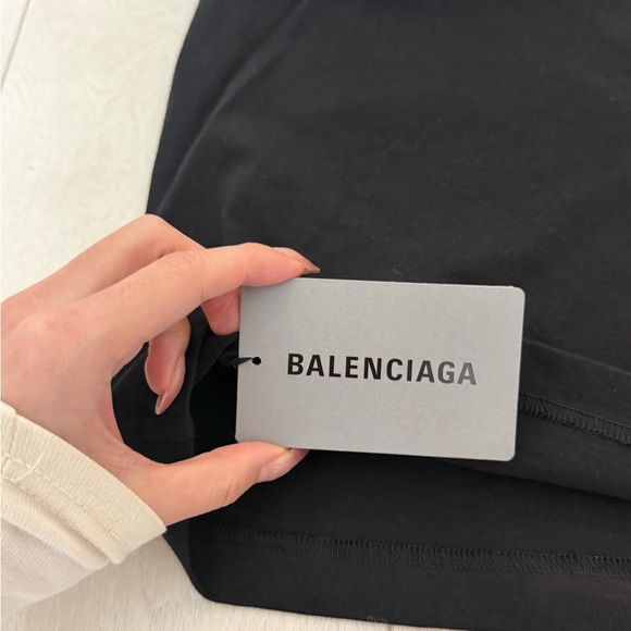 Balenciaga Black Tee with Red Accent Logo - Picture 3 of 4